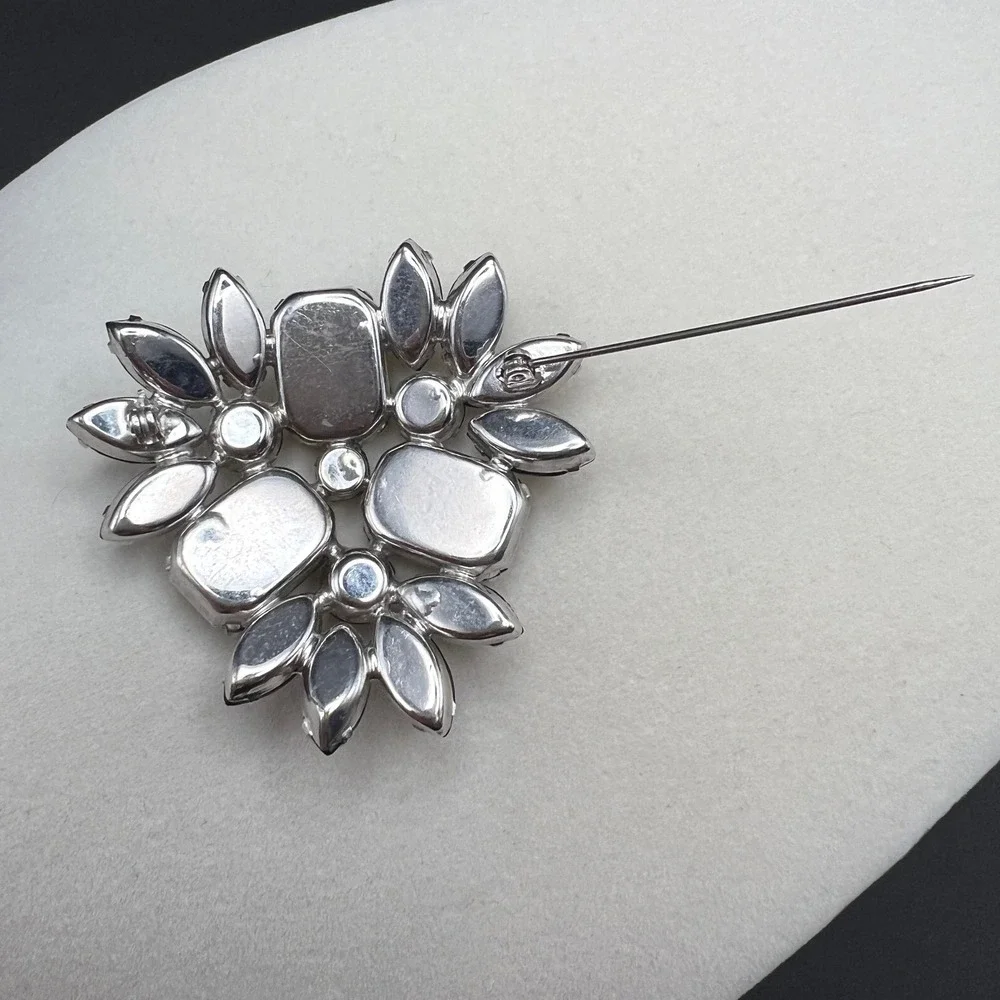 Vintage Rhinestone Brooch Black Crystal Domed‎ Floral Spray